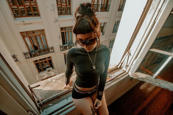 What's the Impact of Different Training Surfaces on Injury Prevention in Track Athletes?